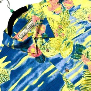 M.E. Sport Mens Size XL Hawaiian Aloha Button-Up Tropical Floral Shirt Excellent